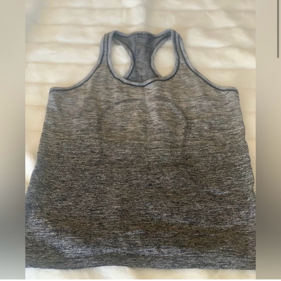 Lululemon Run Swiftly Tech Racerback Tank Size 12 - Picture 6 of 10